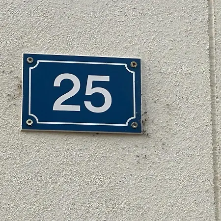 Les Hortensias Apartment Epernay